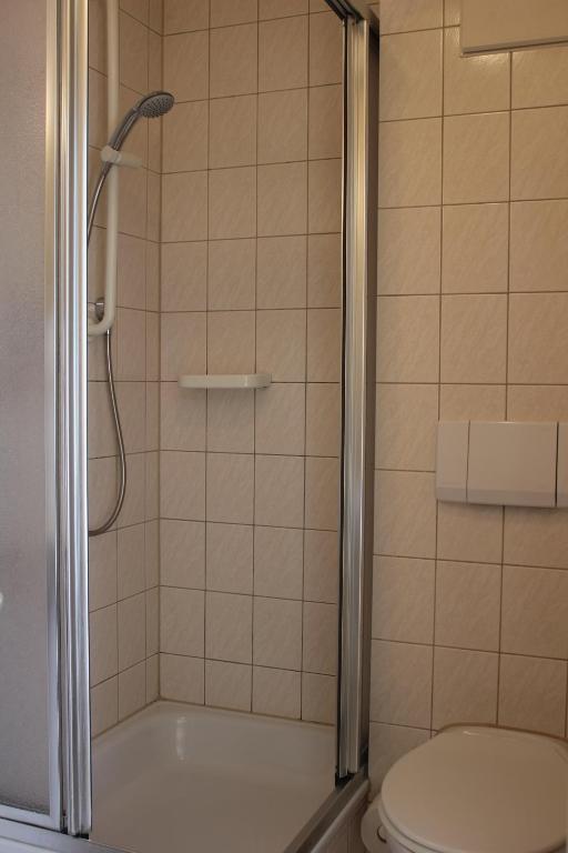 Haus Chiemgau - Kolping-Familienhotel ไทเซนดอร์ฟ ห้อง รูปภาพ